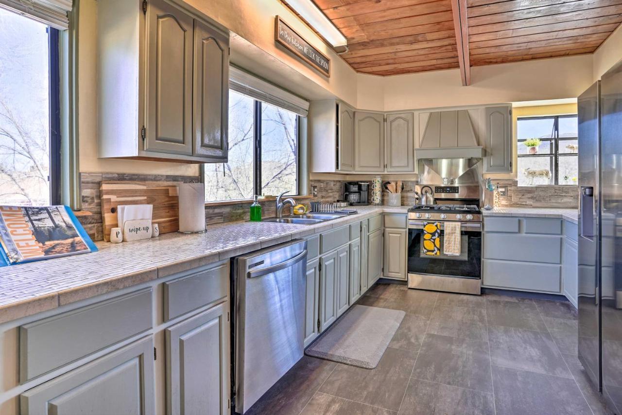 Prescott Home With Deck And Grill Close To Hiking! Exterior photo